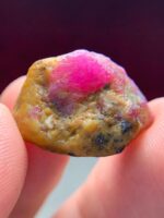 22.20 Carat Natural Ruby Specimen from Afghanistan – Large Untreated Red Crystal - Image 10
