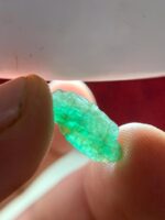 1.95ct Laghman Emerald Crystal: Sleek Afghan Beauty with Exceptional Spread - Image 2