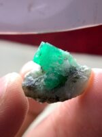 A Gem from the Mountains: 13.30-Carat Swat Emerald Specimen - Image 2