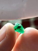 1.55ct Swat Emerald Crystal — A Glowing Green Gem from Pakistan’s Emerald Valley - Image 3