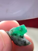 A Gem from the Mountains: 13.30-Carat Swat Emerald Specimen - Image 5