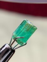 Small Wonder: A 2.13ct Panjshir Emerald Crystal with Exceptional Presence - Image 7
