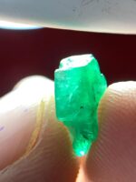 2.40ct Swat Emerald Crystal – Natural Untreated Green Gemstone (10.70 x 7.80 x 5.20 mm) - Image 6