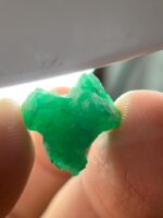 Majestic Green — The 10.50-Carat Swat Emerald Crystal - Image 6