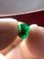 1.32ct Swat Emerald Crystal – Natural Untreated Green Gemstone (8.41 x 8.66 x 4.04 mm) - Image 6