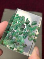 43.50ct Laghman Emerald Rough Lot – Raw Elegance from Afghanistan (9.85 x 5.35 x 3.99 mm) - Image 2