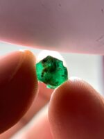1.87ct Swat Emerald Crystal – Natural Untreated Green Gemstone (6.95 x 6.15 x 5.09 mm) - Image 2