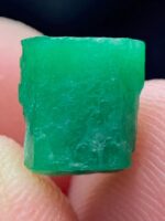 4.53ct Natural Emerald Crystal from Swat: A Gemstone of Rare Clarity & Color - Image 3