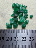 Swat Emerald Collection: 25.95ct Emerald Rough Lot (5.53 × 8.84 × 6.94 mm) - Image 11