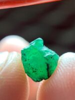 Tiny Panjshir Emerald Crystal – 1.25 Carats of Natural Green - Image 9