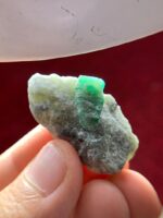 52.45ct Swat Emerald Specimen – Natural Green Crystal Display Piece (39.32×22.19×10.16 mm) - Image 2
