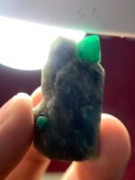 79.21ct Swat Emerald Specimen – Large Untreated Natural (35.96 x 21.55 x 13.07 mm) - Image 3