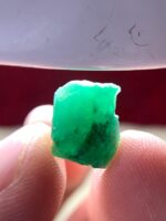 Discover the Beauty of Swat Emeralds: A Natural 5.35ct Emerald Crystal - Image 4