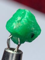 2.52ct Swat Emerald Crystal – Compact, Natural Beauty in Green - Image 5