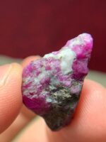 Crimson Rarity: A 28.30ct Afghan Ruby Specimen of Distinction - Image 5