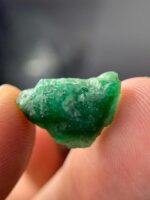 6.885 ct Swat Emerald Crystal – A Bold Green Gem with Natural Charm - Image 2