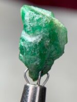 6.885 ct Swat Emerald Crystal – A Bold Green Gem with Natural Charm - Image 7