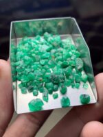46.55 ct Swat Emerald Rough Lot: Greater Volume, Broader Possibilities - Image 7