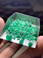 46.55 ct Swat Emerald Rough Lot: Greater Volume, Broader Possibilities - Image 8