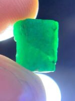 7.04 ct Swat Emerald Crystal – Nature’s Geometric Green - Image 2