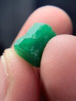 7.04 ct Swat Emerald Crystal – Nature’s Geometric Green - Image 8