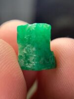7.04 ct Swat Emerald Crystal – Nature’s Geometric Green - Image 10