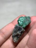 72.80 ct Natural Emerald Specimen from Swat — Collector’s Crystal with Rich Green Color - Image 4