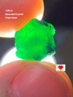 7.05 ct Swat Emerald Crystal – Balanced Form and Vivid Green
