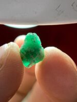 2.530ct Swat Valley Emerald Crystal, Natural Gemstone - Image 7