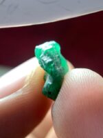 Wide ane Refined: 4.06-Carat Emerald Crystal from Swat Valley - Image 5