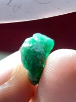 Wide ane Refined: 4.06-Carat Emerald Crystal from Swat Valley - Image 7