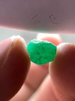 2.80 ct Natural Emerald Crystal from Swat – Raw, Untreated & Radiant - Image 2