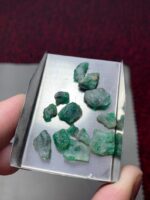 Swat’s Natural Gem: 31.05ct Emerald Rough Lot - Image 2