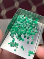 28.85 Carat Rough Emerald from Swat: A Glimpse of Natural Brilliance - Image 11