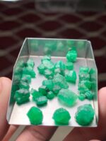 Exploring Swat Emeralds: 43.20 Carat Rough Lot - Image 3
