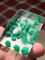 Exploring Swat Emeralds: 43.20 Carat Rough Lot - Image 10