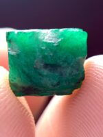 7.45ct Swat Emerald Crystal – Natural Untreated Gemstone (10.42×9.04×8.66 mm) - Image 4