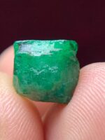 7.45ct Swat Emerald Crystal – Natural Untreated Gemstone (10.42×9.04×8.66 mm) - Image 7
