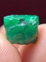 7.45ct Swat Emerald Crystal – Natural Untreated Gemstone (10.42×9.04×8.66 mm) - Image 9