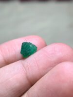 Natural Brilliance: 3.86 Carat Emerald Crystal from Swat Valley, Pakistan - Image 13