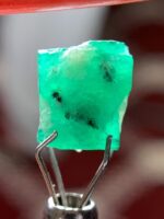 4.15 ct Swat Emerald Crystal – Natural Green Gem from Pakistan - Image 5
