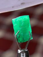 4.85 ct Swat Emerald Crystal – A Rare Gem from Pakistan - Image 11