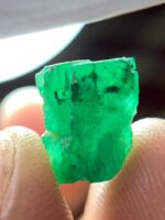 4.85 ct Swat Emerald Crystal – A Rare Gem from Pakistan - Image 5