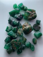 71.59ct Swat Rough Emerald Lot: Bold, Untreated Crystals in Rich Green (13x14x9mm Avg) - Image 5
