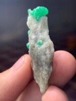 72.80 ct Swat Emerald Specimen – Broad and Graceful Natural Crystal - Image 8
