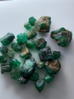 71.59ct Swat Rough Emerald Lot: Bold, Untreated Crystals in Rich Green (13x14x9mm Avg) - Image 9