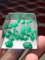30.15ct Swat Emerald Rough Lot – Raw Green Brilliance from Pakistan - Image 3