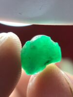 Discover Natural Beauty: 3.45ct Emerald Crystal from Swat Valley - Image 4