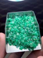 Exceptional Swat Emeralds: 77.90-Carat Rough Lot - Image 5