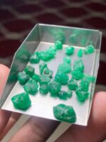 30.15ct Swat Emerald Rough Lot – Raw Green Brilliance from Pakistan - Image 5
